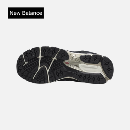 New Balance 2002R 'Protection Pack - Black Grey'