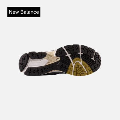 New Balance 1906R 'Metallic Silver Metallic Gold'