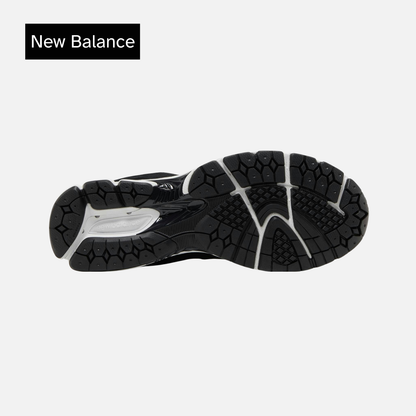 New Balance 2002R 'Black Gunmetal'