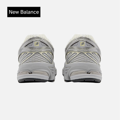 New Balance 860v2 'Sea Salt Harbor Grey'