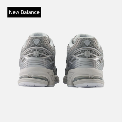 New Balance 1906W 'Silver Metallic White'