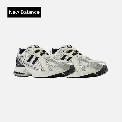 New Balance 1906R Big Kid 'Silver Metallic Black'