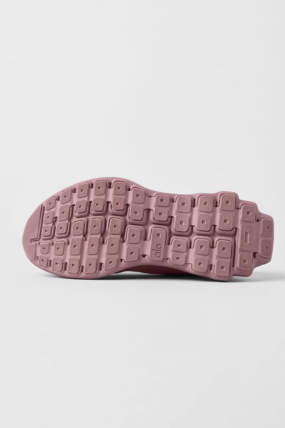 ALO Runner (Unisex) - Smoky Quartz