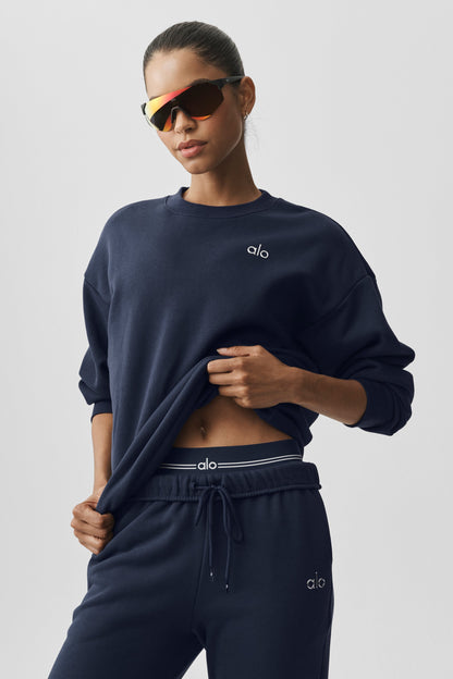 Accolade Crew Neck Pullover - Navy